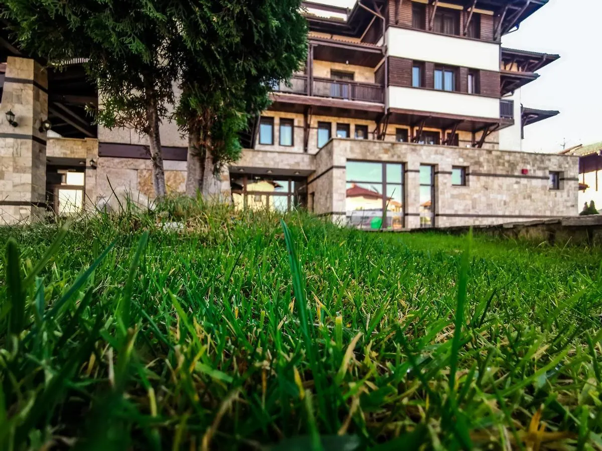 Trinity Apartments 班斯科